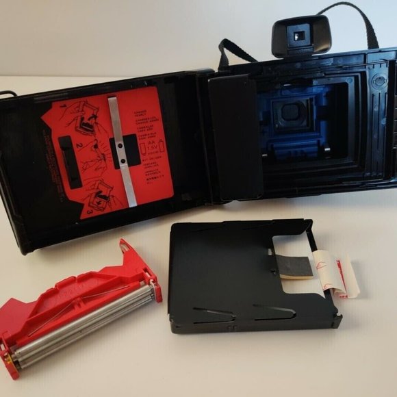 Polaroid EE66 Type 100 Vintage Camera & Generic Bag - Picture 3 of 12